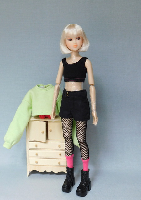 Momoko Girl Pop Lime Cat без джемпера